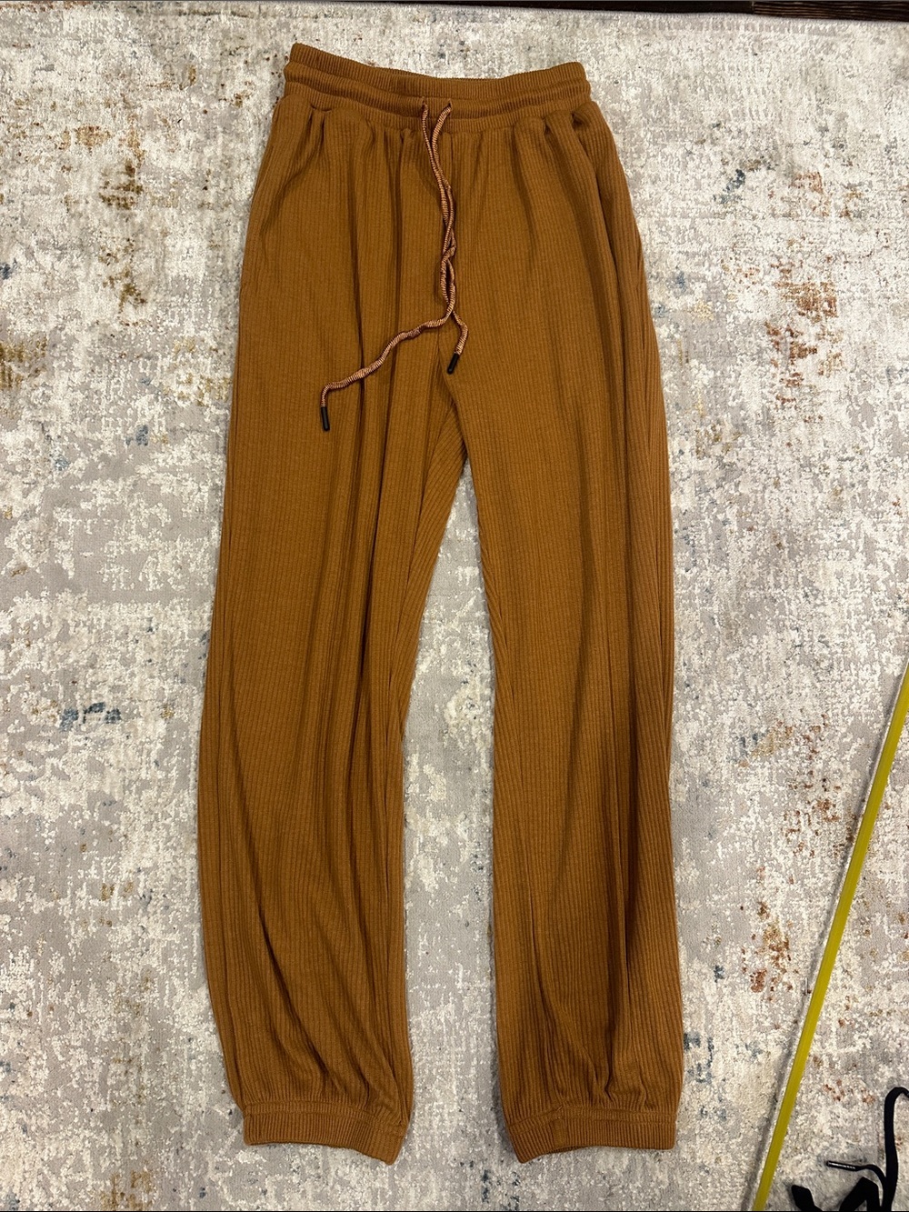 SHEIN Ribbed Drawstring Track Pants in Camel Brown